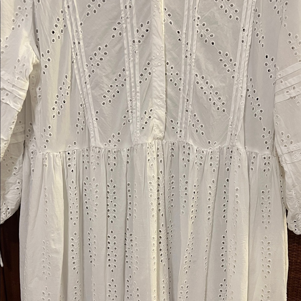 Caslon Elegant White Eyelet Dress - Picture 6 of 10